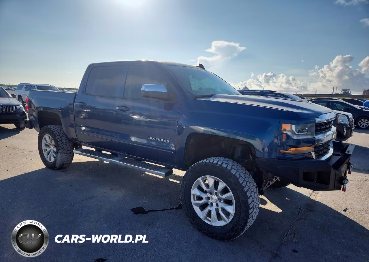 2018 Chevrolet Silverado K1500 Lt VIN:3GCUKREC2JG455853 - 4