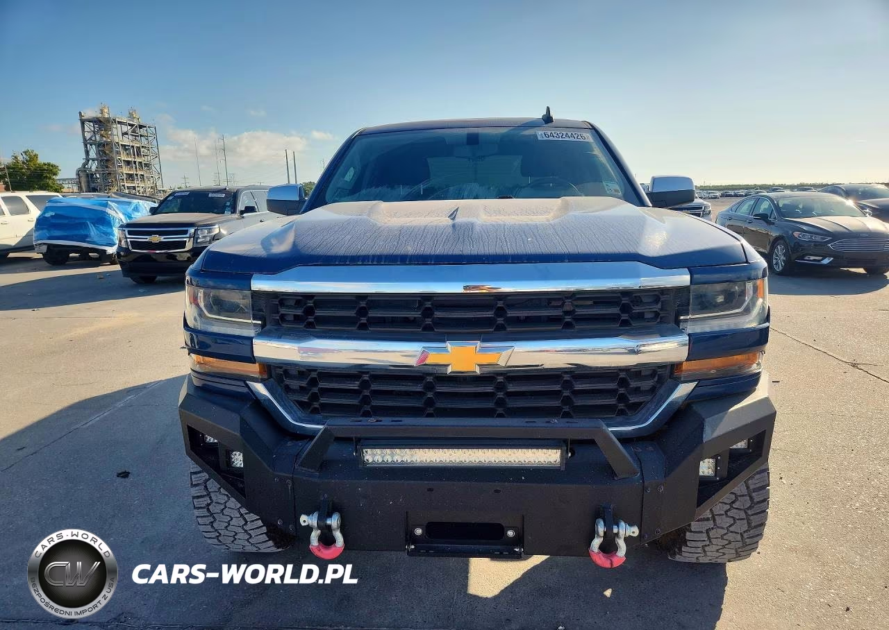 2018 Chevrolet Silverado K1500 Lt VIN:3GCUKREC2JG455853 - 5