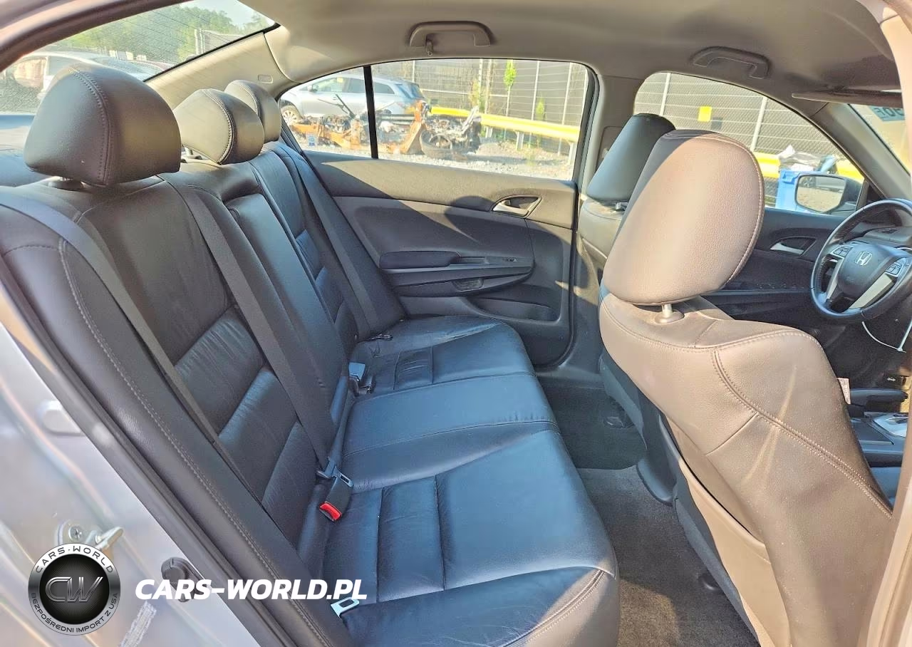 2011 Honda Accord Se VIN:1HGCP2F61BA018120 - 10