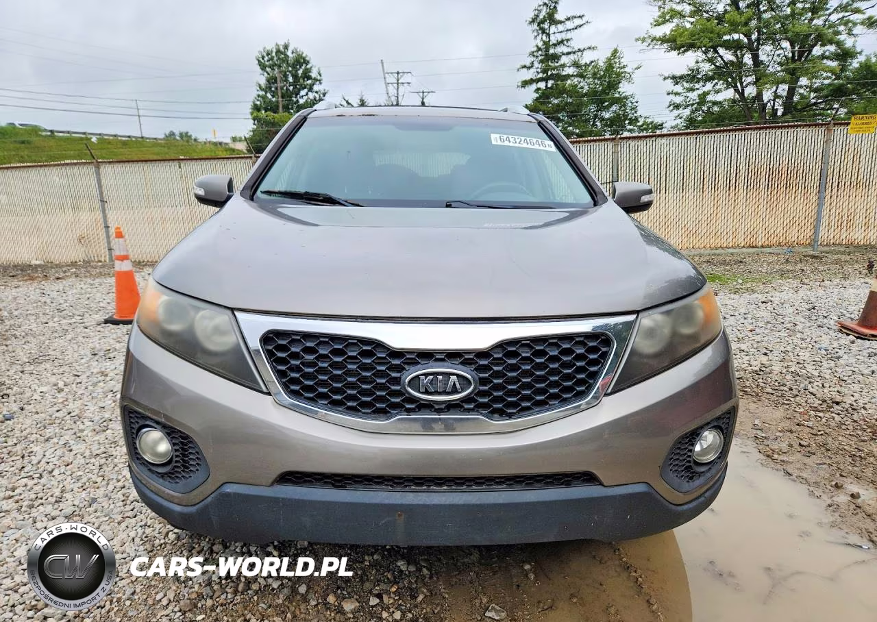 2011 Kia Sorento Lx VIN:5XYKTDA18BG043481 - 5