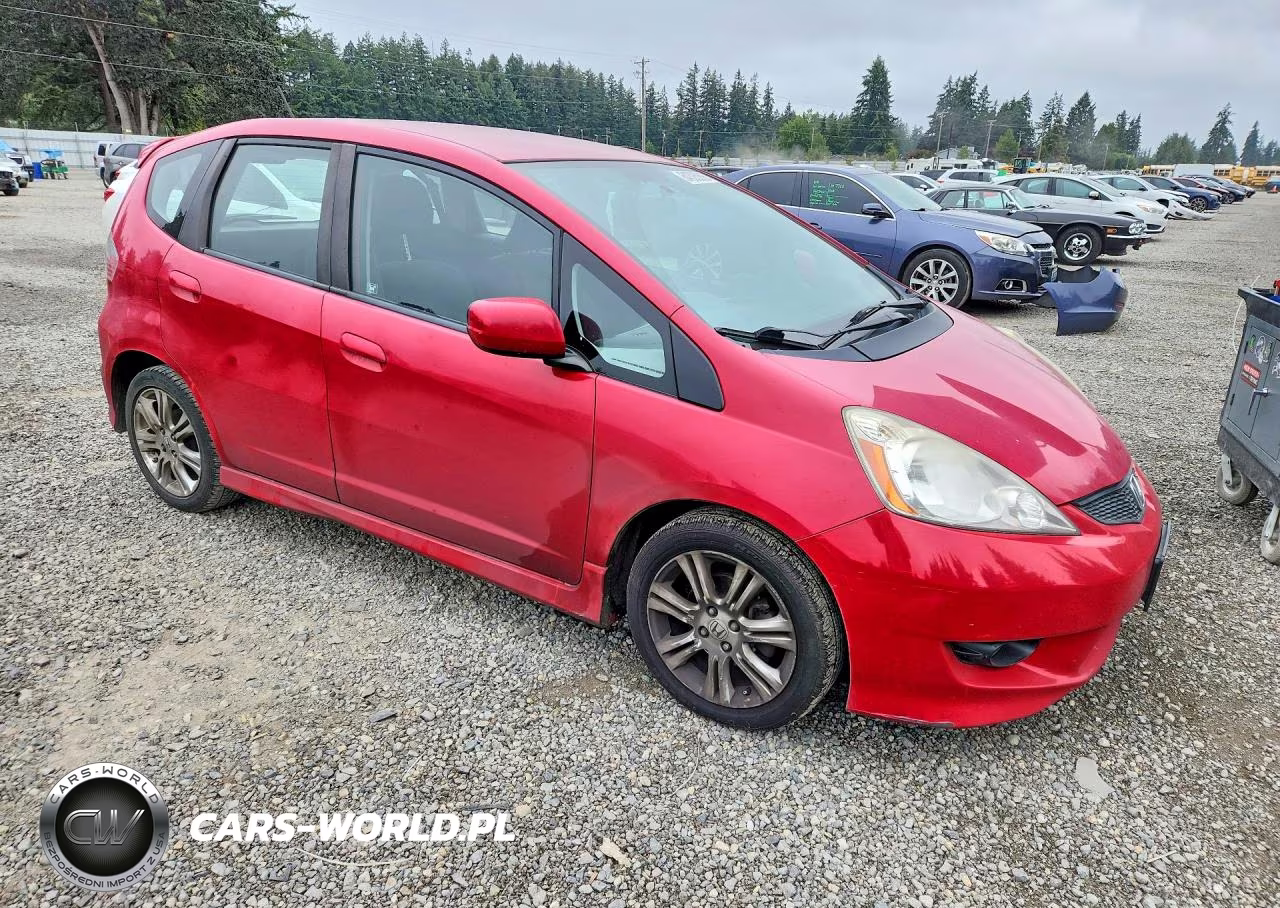 2009 Honda Fit Sport VIN:JHMGE88499S073681 - 4