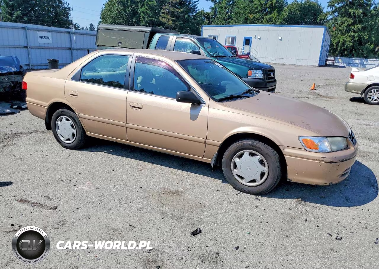 2000 Toyota Camry Ce VIN:4T1BG22K2YU758503 - 4