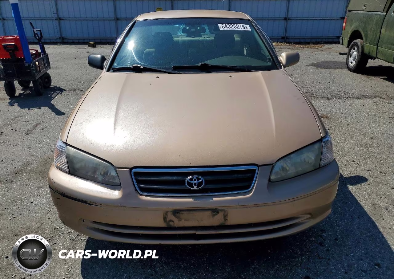 2000 Toyota Camry Ce VIN:4T1BG22K2YU758503 - 5