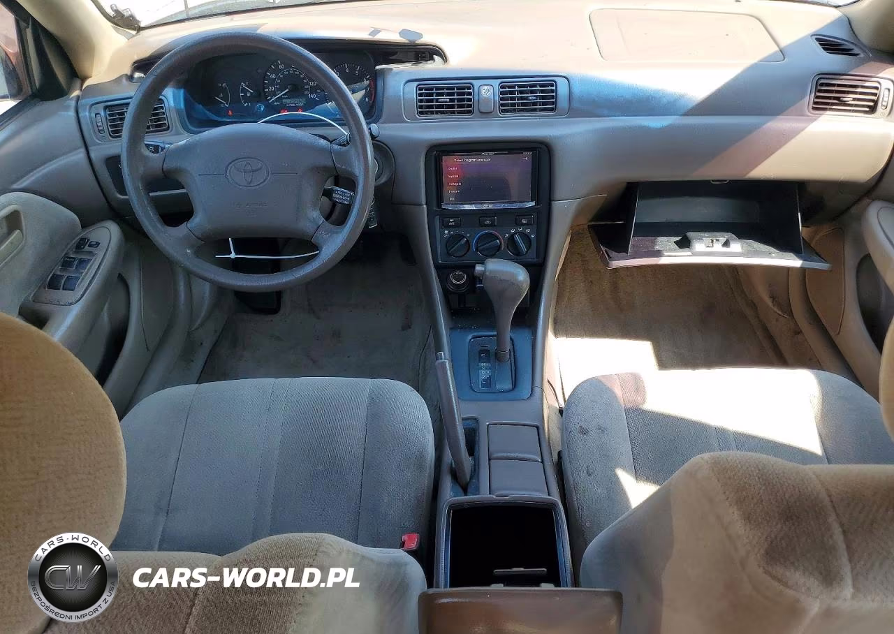 2000 Toyota Camry Ce VIN:4T1BG22K2YU758503 - 8