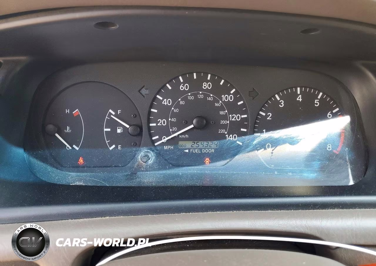 2000 Toyota Camry Ce VIN:4T1BG22K2YU758503 - 9