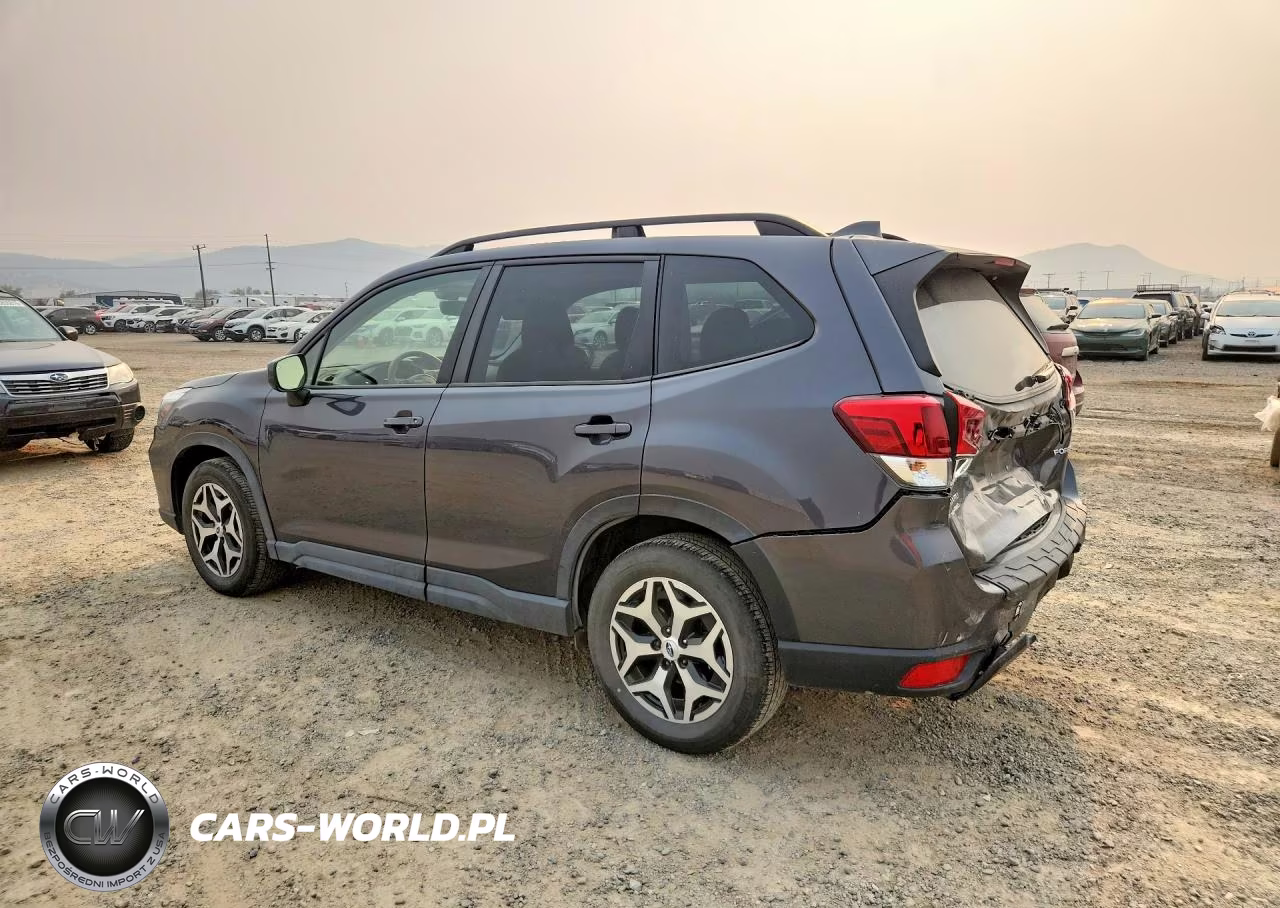 2021 Subaru Forester Premium VIN:JF2SKAFC5MH540611 - 2