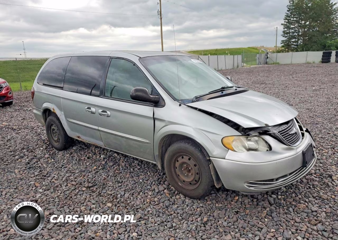 2003 Chrysler Town & Country VIN:2C4GP24R13R295358 - 4