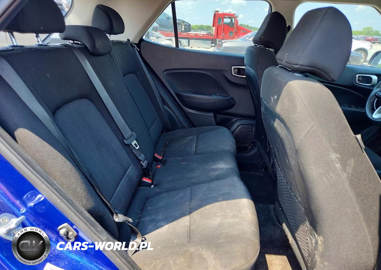 2021 Hyundai Venue Se VIN:KMHRB8A31MU066835 - 11
