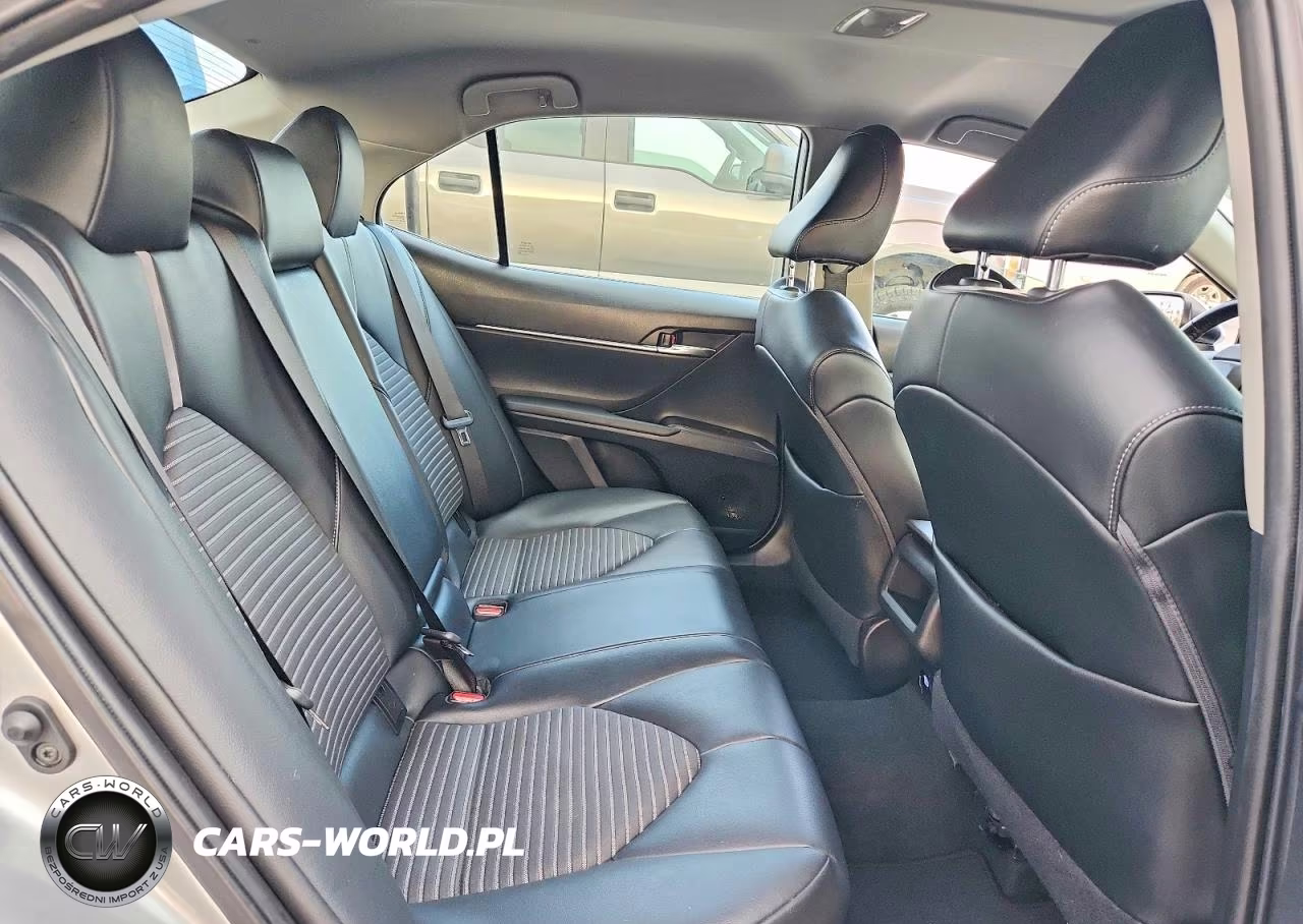 2021 Toyota Camry Se VIN:4T1G31AK3MU556860 - 10