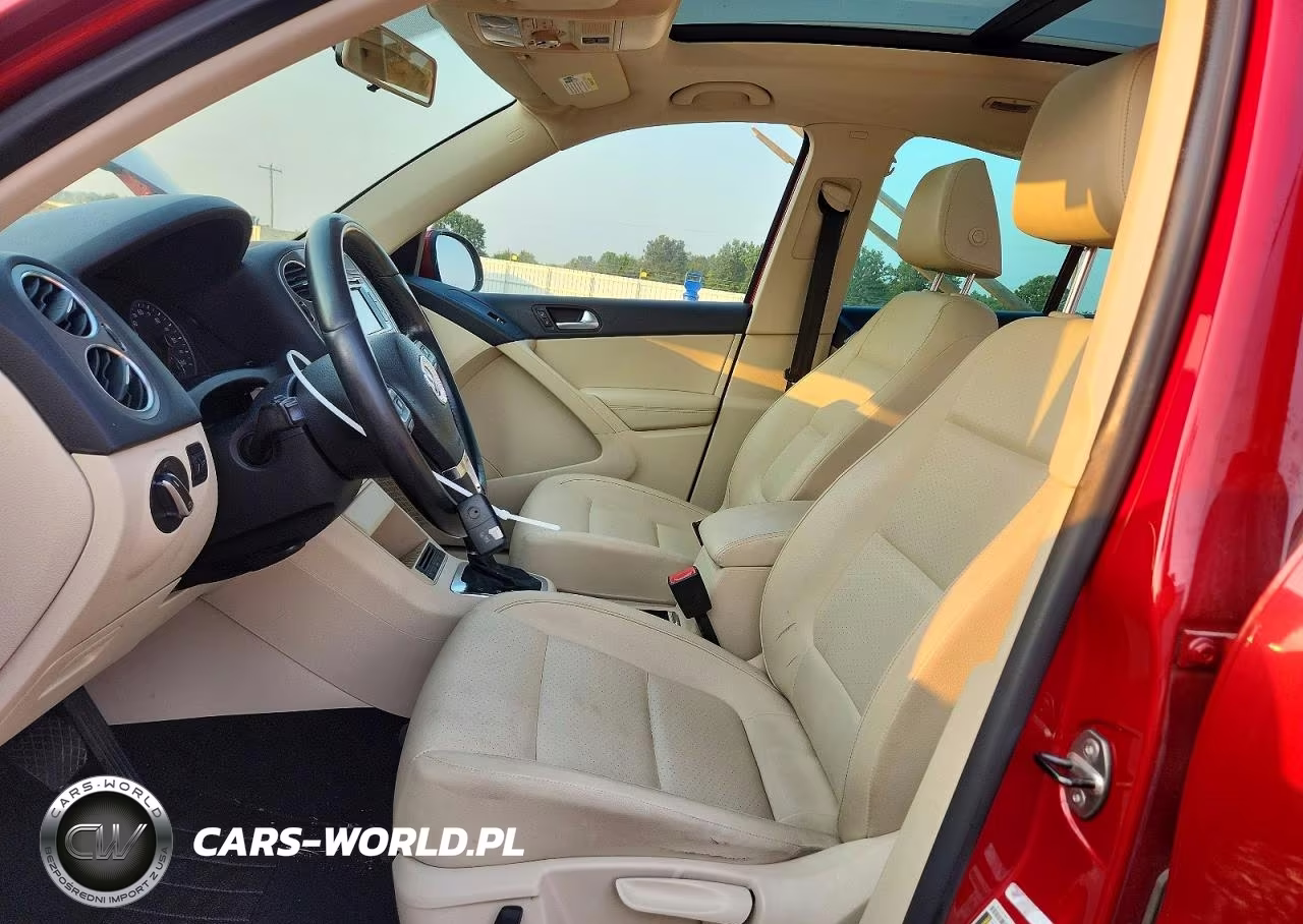 2011 Volkswagen Tiguan S VIN:WVGBV7AX2BW001063 - 7