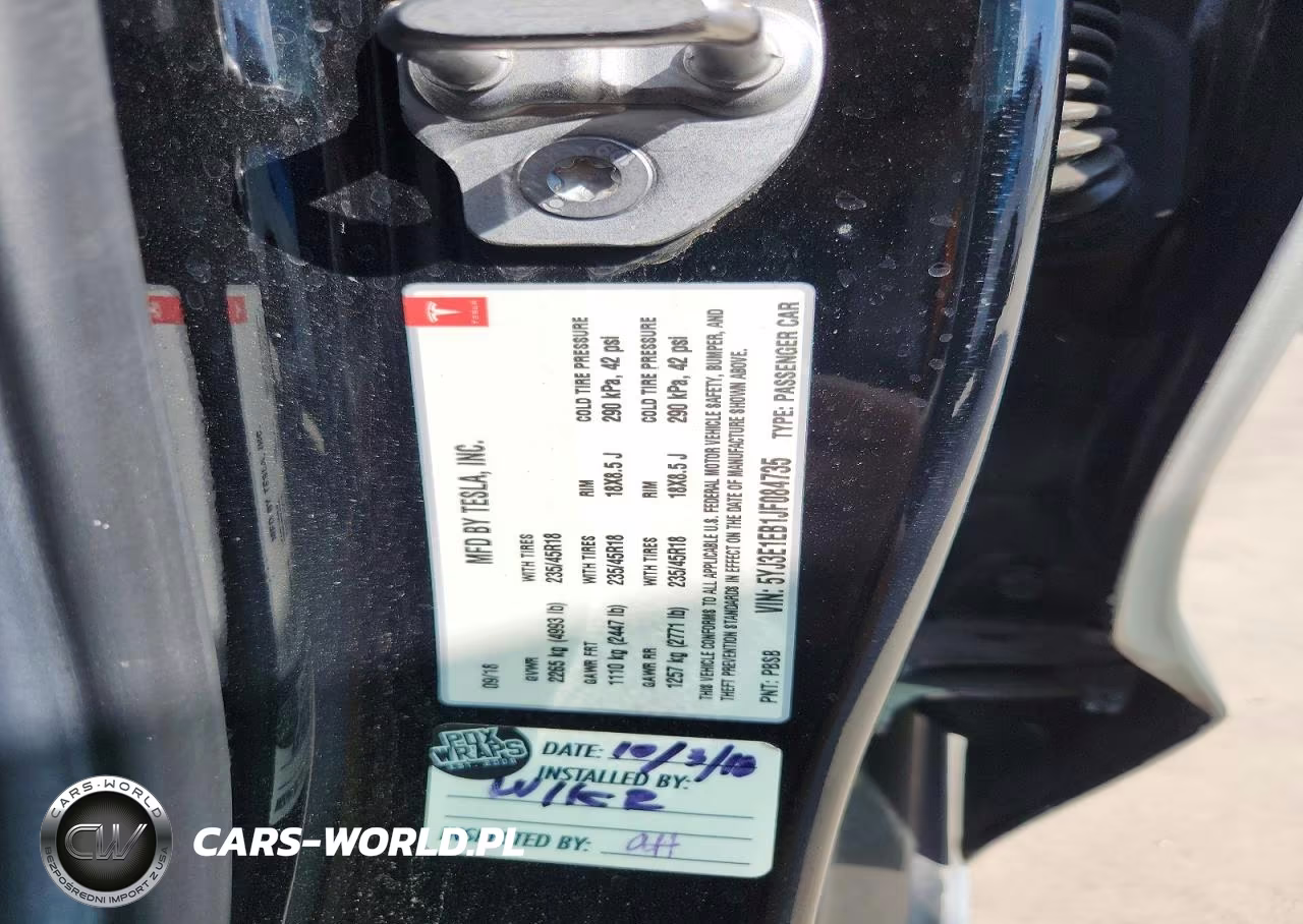 2018 Tesla Model 3 VIN:5YJ3E1EB1JF084735 - 13