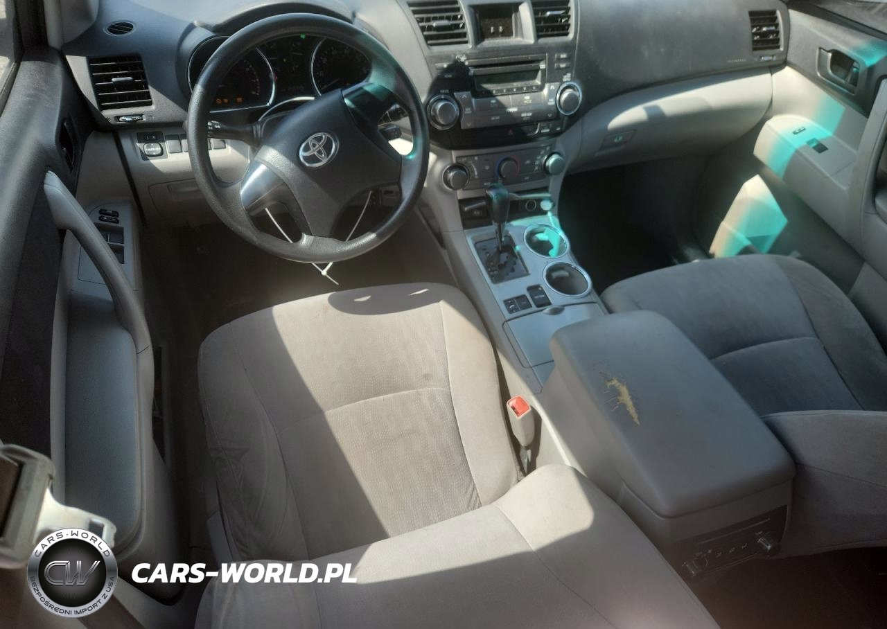 2012 Toyota Uk VIN:5TDZA3EH5CS018497 - 8