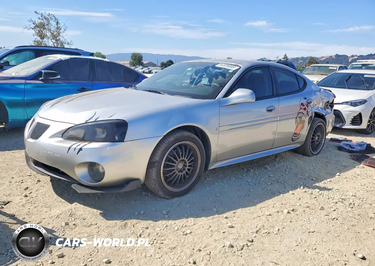 2006 Pontiac Grand Prix – zdjęcie 1 z 12