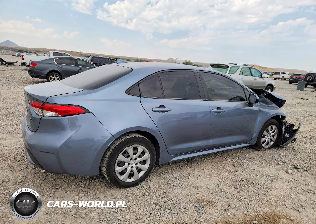 2021 Toyota Corolla Le VIN:JTDEPMAE2MJ160111 - 3