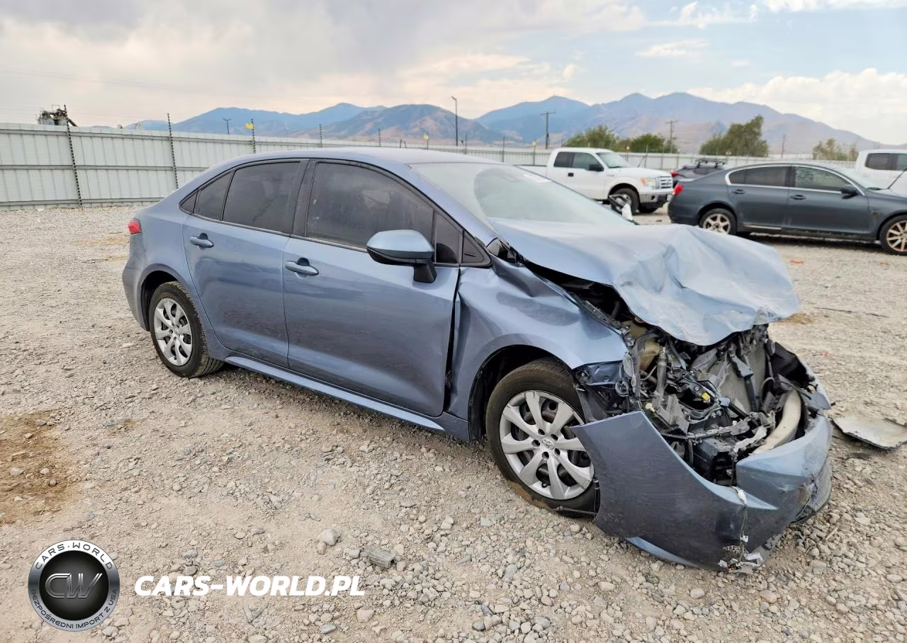 2021 Toyota Corolla Le VIN:JTDEPMAE2MJ160111 - 4