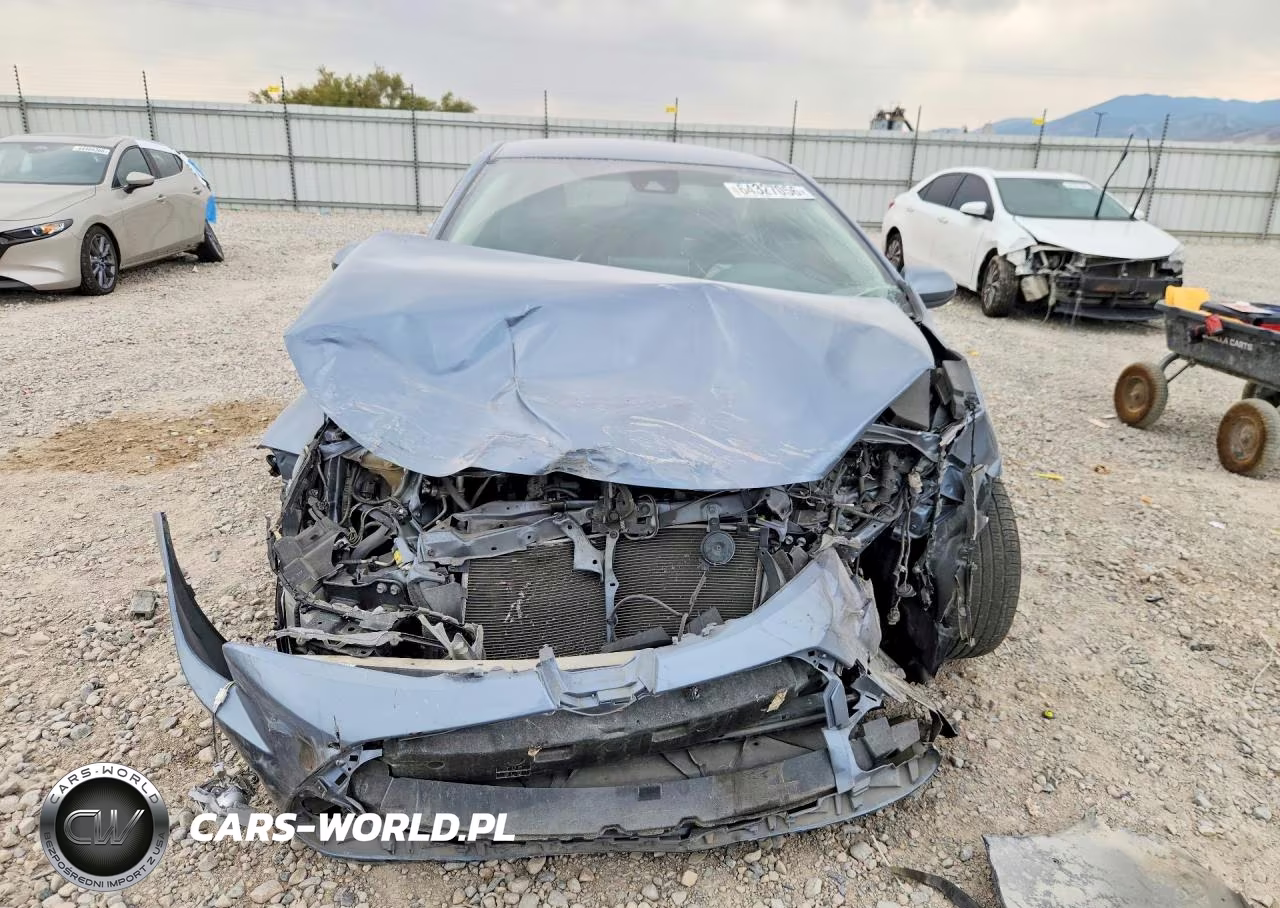 2021 Toyota Corolla Le VIN:JTDEPMAE2MJ160111 - 5