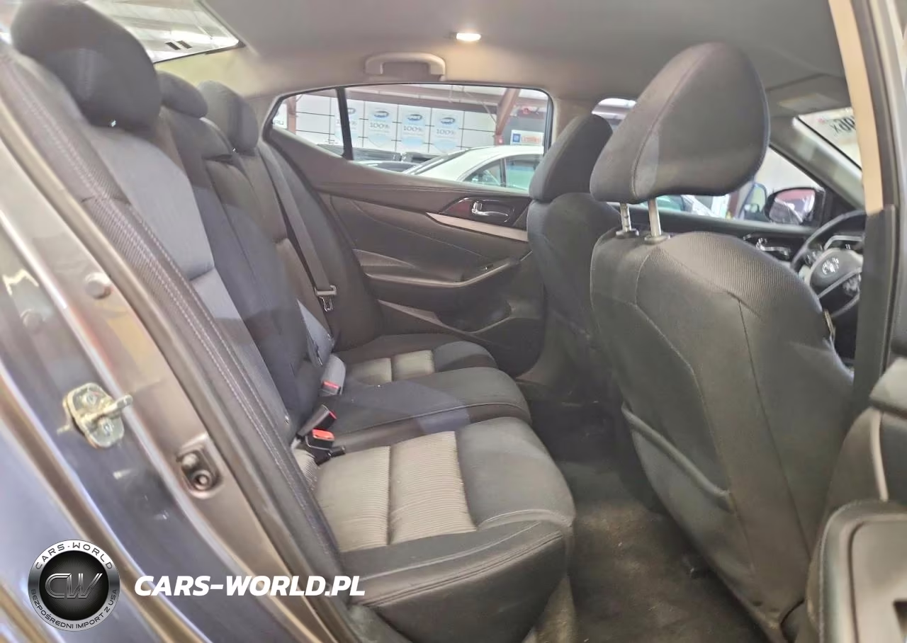 2016 Nissan Maxima 3.5 S VIN:1N4AA6AP0GC904851 - 10