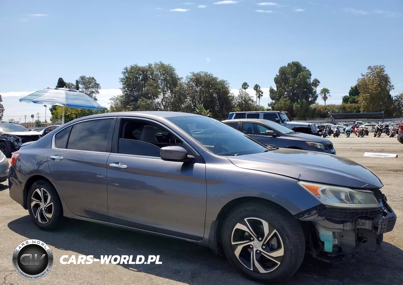 2017 Honda Accord Lx VIN:1HGCR2F3XHA164413 - 4