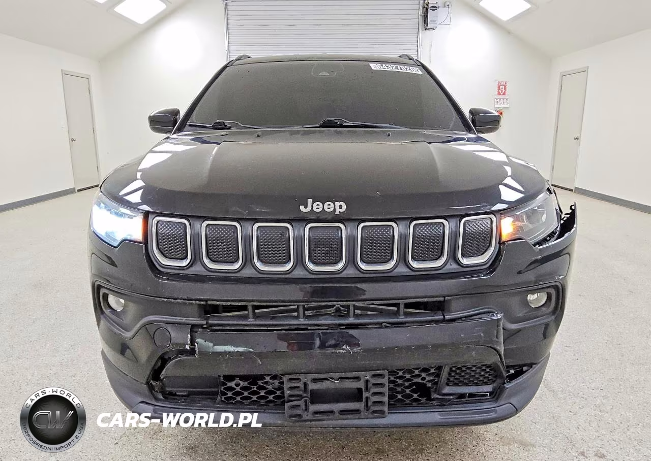 2022 Jeep Compass Latitude Lux VIN:3C4NJDFB7NT195205 - 5