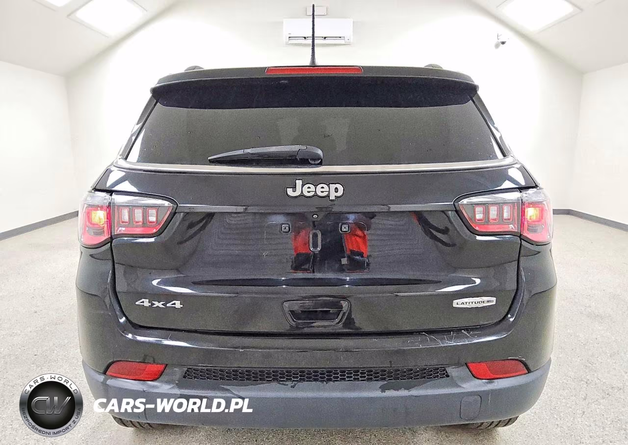 2022 Jeep Compass Latitude Lux VIN:3C4NJDFB7NT195205 - 6