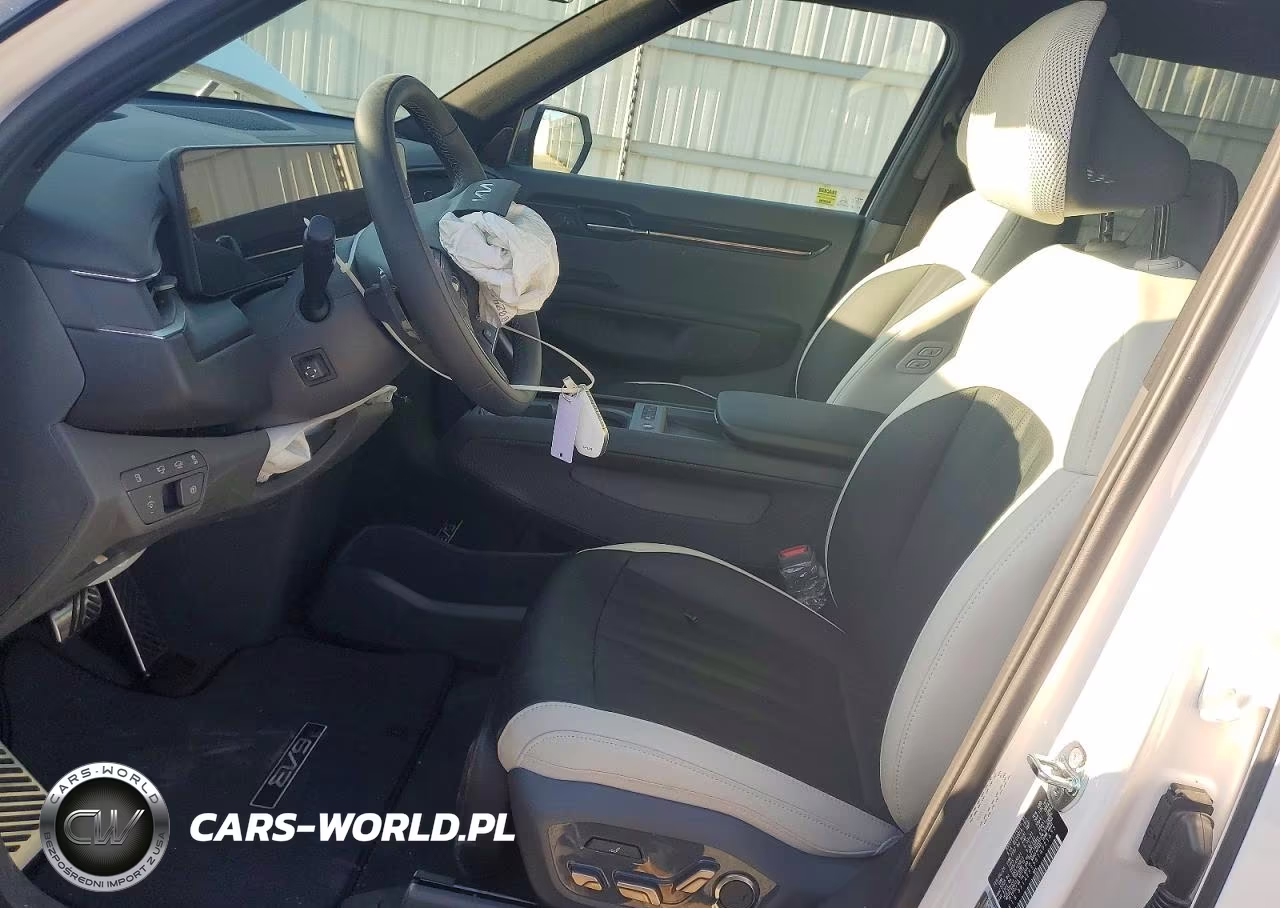 2026 Kia Ev9 Gt Line VIN:5XYAEFS56TG021855 - 7