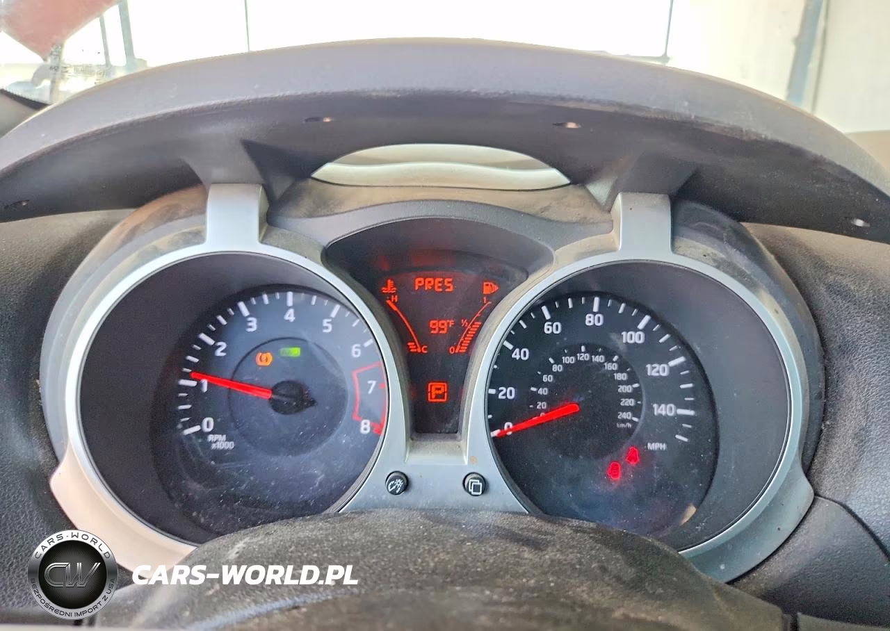 2012 Nissan Juke S VIN:JN8AF5MV7CT110332 - 9