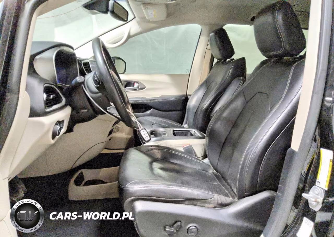2022 Chrysler Pacifica Touring L VIN:2C4RC1BG8NR142995 - 7