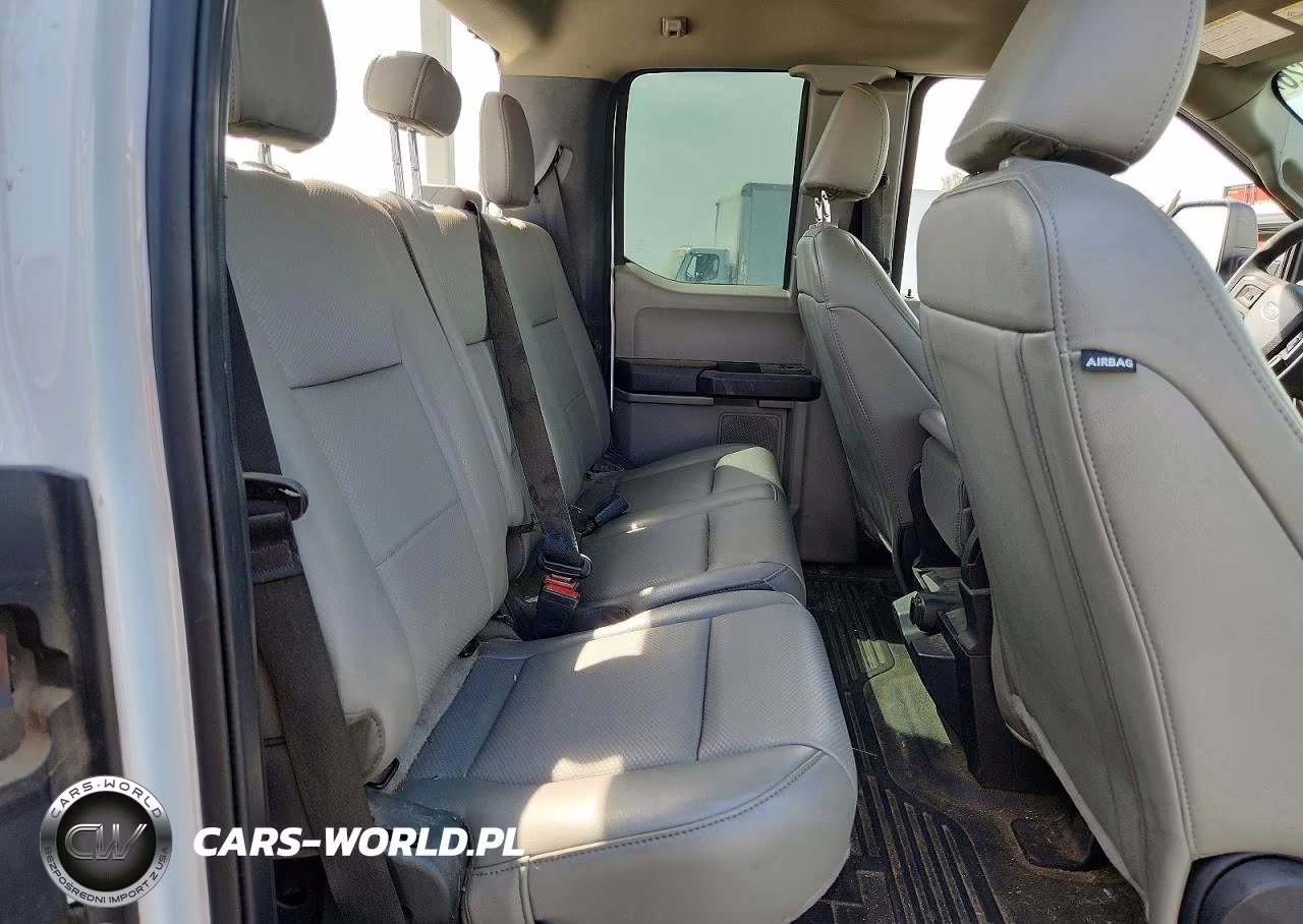 2022 Ford F350 VIN:1FD8X3EN7NEC89369 - 10