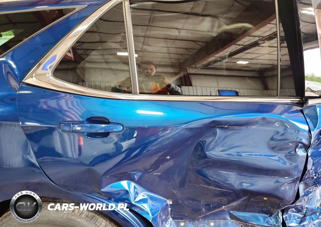 2019 Chevrolet Equinox Lt VIN:2GNAXUEV9K6231704 - 10