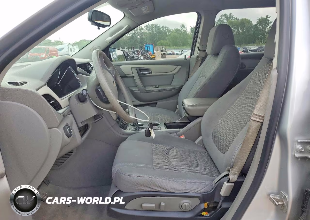 2017 Chevrolet Traverse Ls VIN:1GNKRFKDXHJ299379 - 7