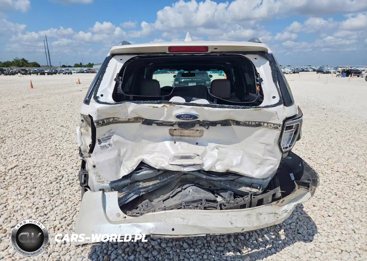 2017 Ford Explorer Xlt VIN:1FM5K7D86HGA27212 - 6