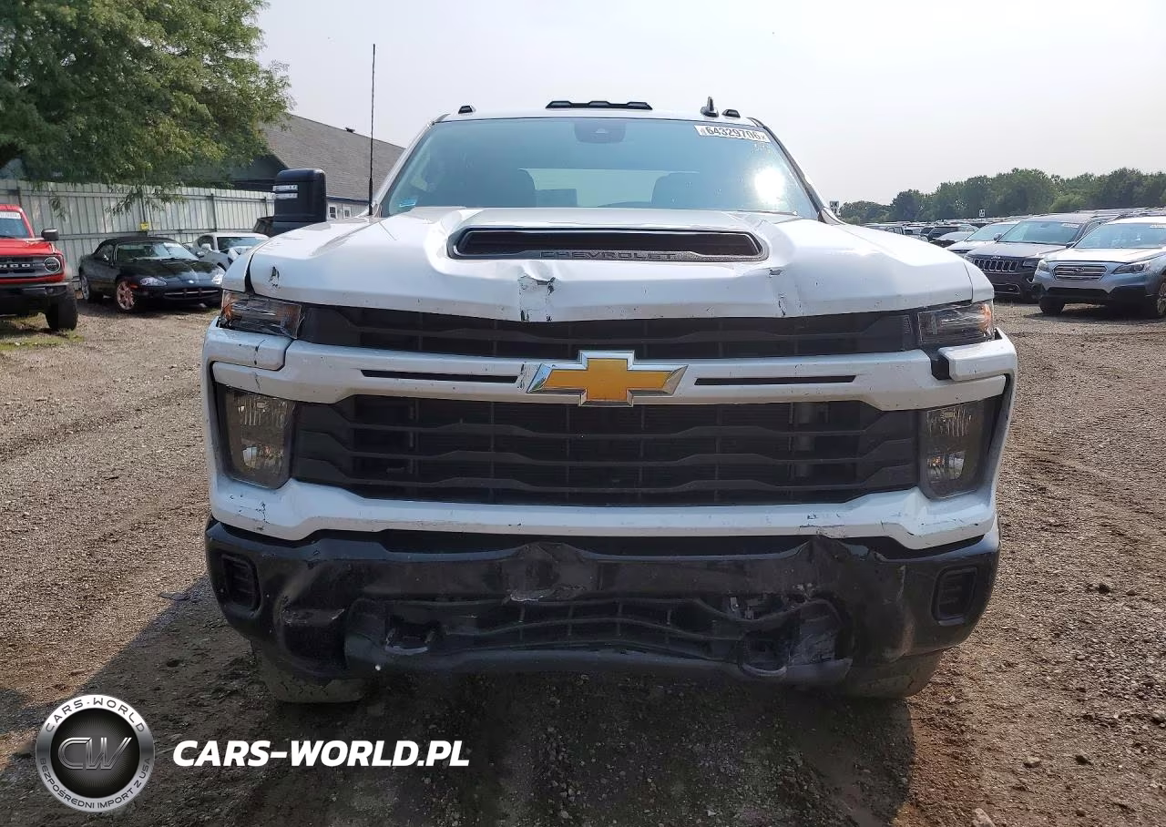2024 Chevrolet Silverado K2500 Custom VIN:2GC4YME72R1136008 - 5