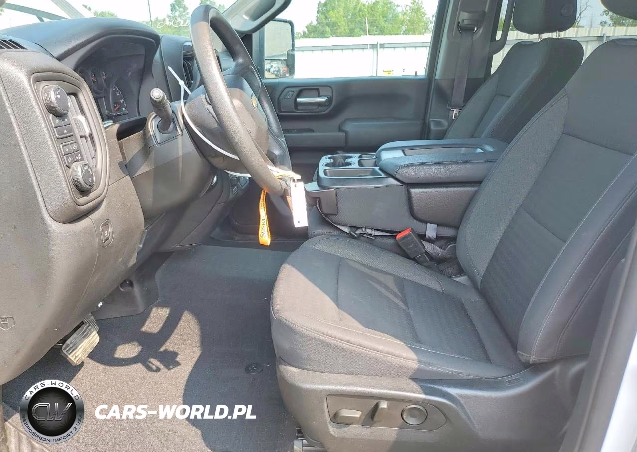 2024 Chevrolet Silverado K2500 Custom VIN:2GC4YME72R1136008 - 7