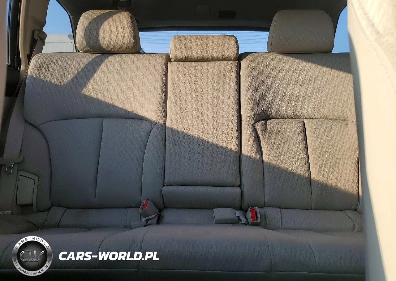 2010 Subaru Outback 2.5I Premium VIN:4S4BRBCC0A3326814 - 10