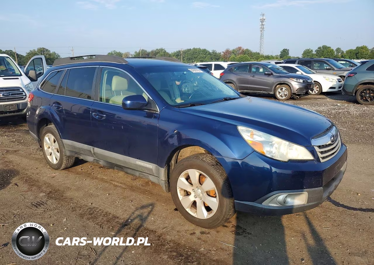 2010 Subaru Outback 2.5I Premium VIN:4S4BRBCC0A3326814 - 4