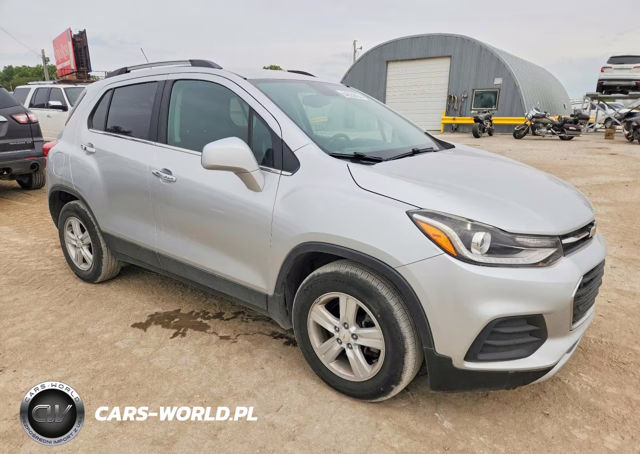 2018 Chevrolet Trax 1Lt VIN:KL7CJLSB5JB685125 - 4
