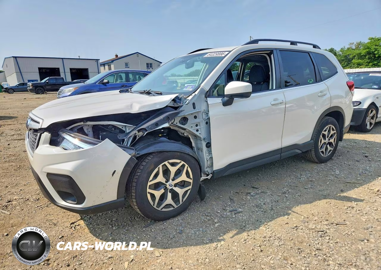 2020 Subaru Forester Premium – zdjęcie 1 z 12