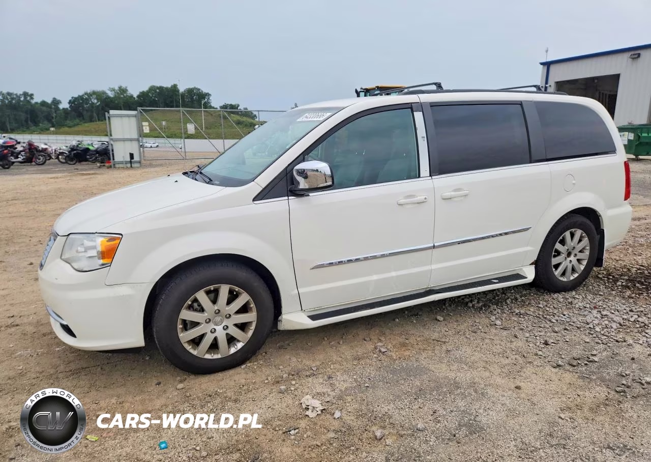 2012 Chrysler Town & Country Touring L – zdjęcie 1 z 14