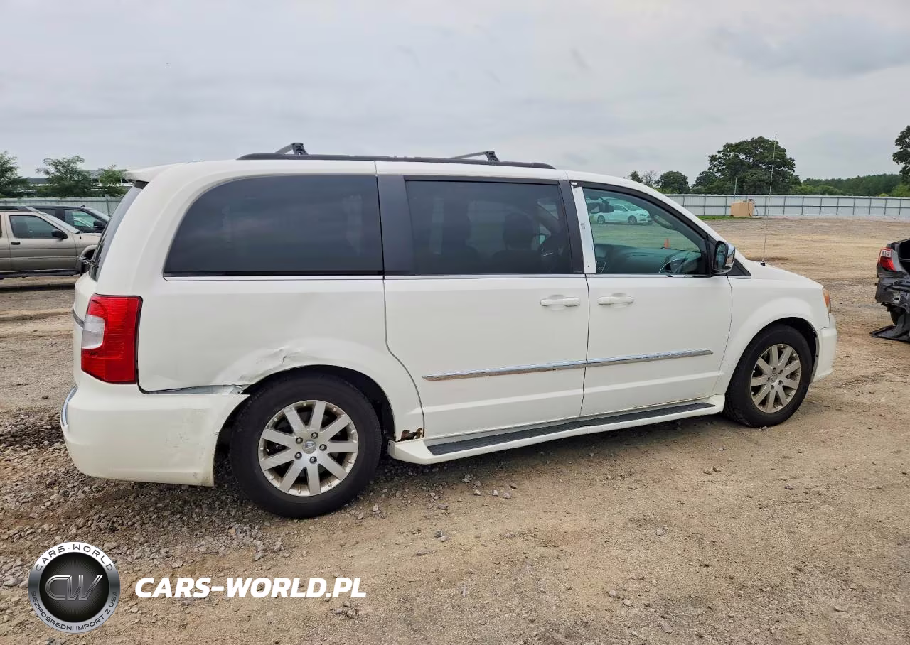 2012 Chrysler Town & Country Touring L VIN:2C4RC1CG6CR163162 - 3