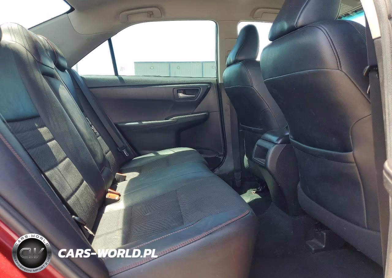 2017 Toyota Camry Se VIN:4T1BF1FK9HU717373 - 10