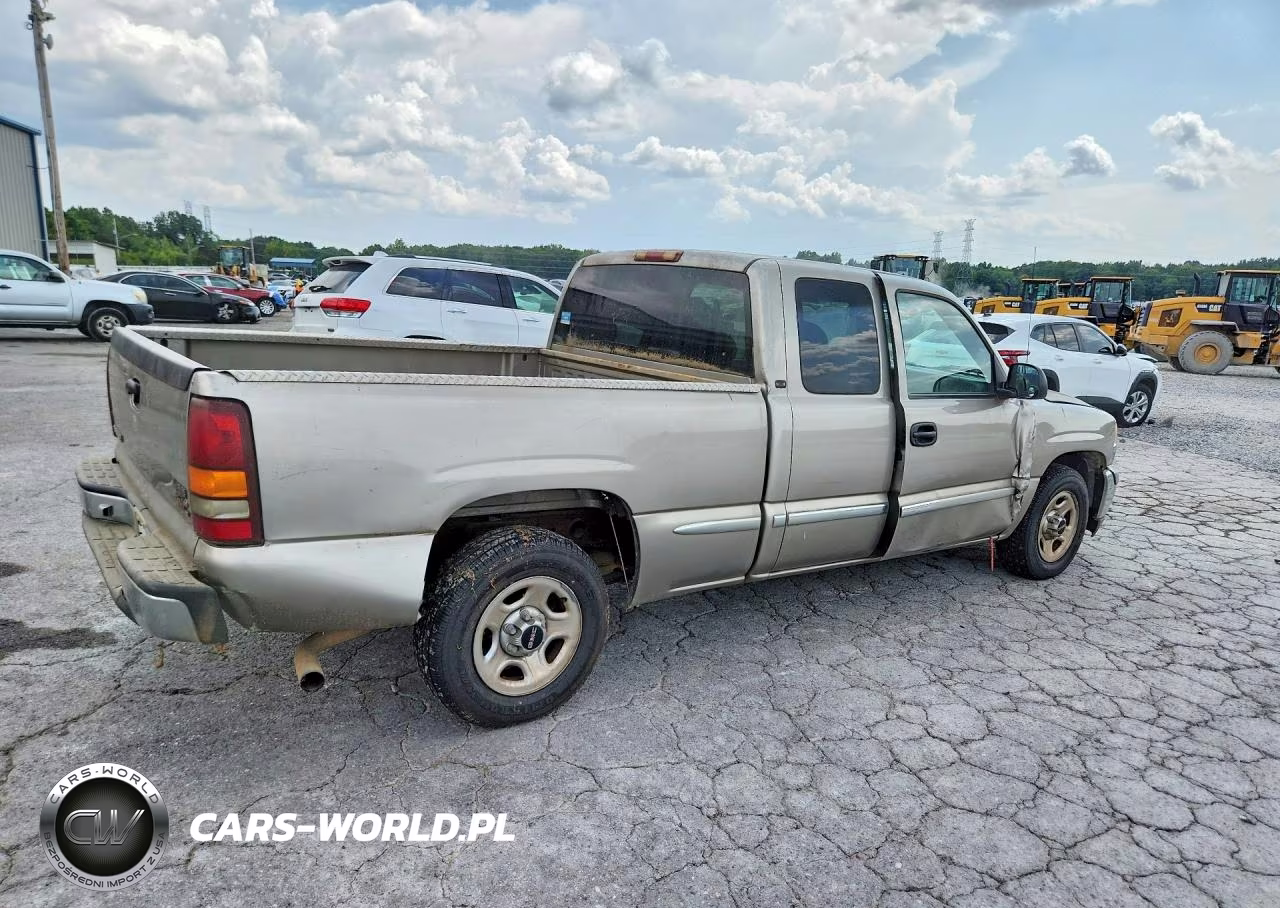 2000 GMC New Sierra C1500 VIN:1GTEC19V7YZ215058 - 3