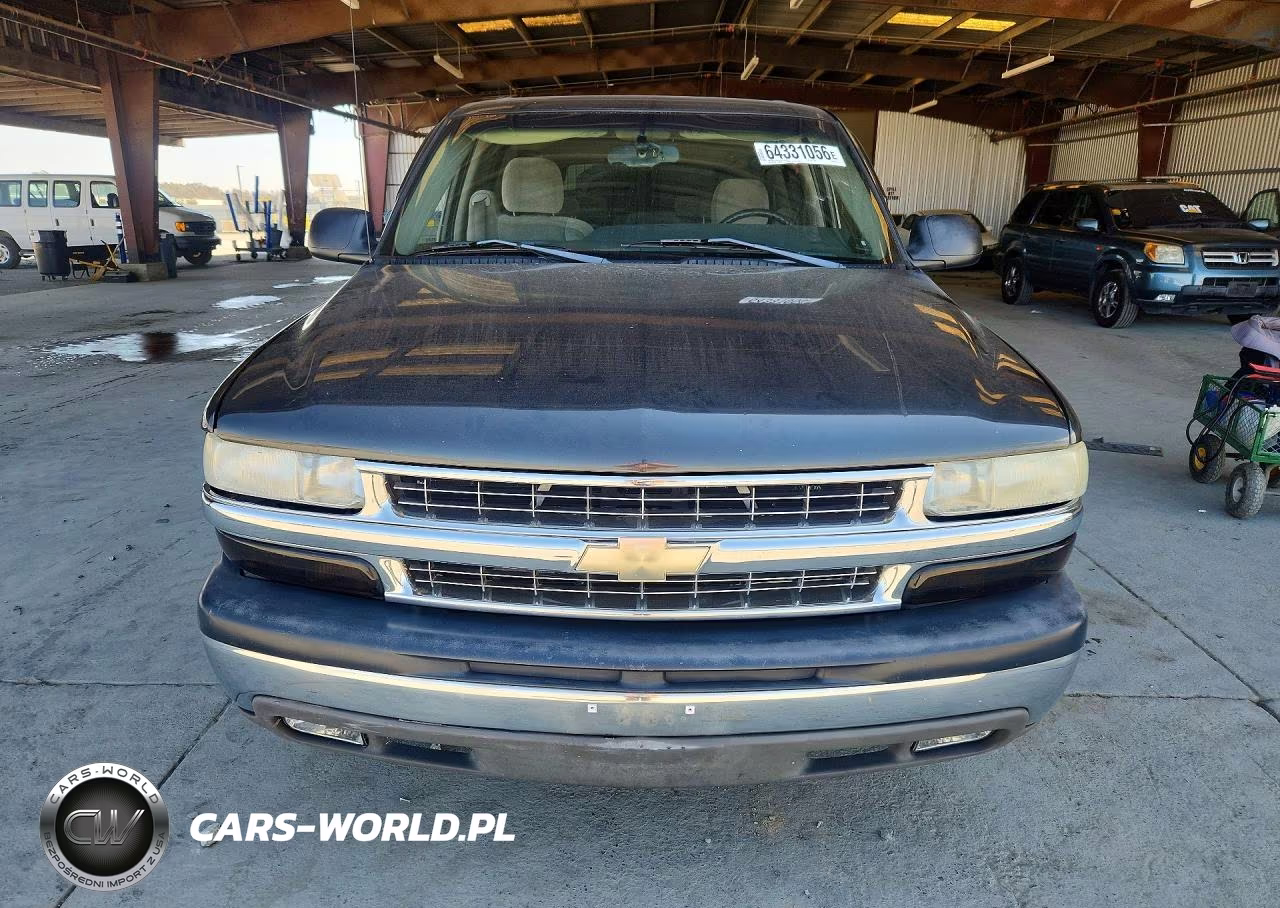 2003 Chevrolet Suburban C1500 VIN:3GNEC16TX3G157935 - 5