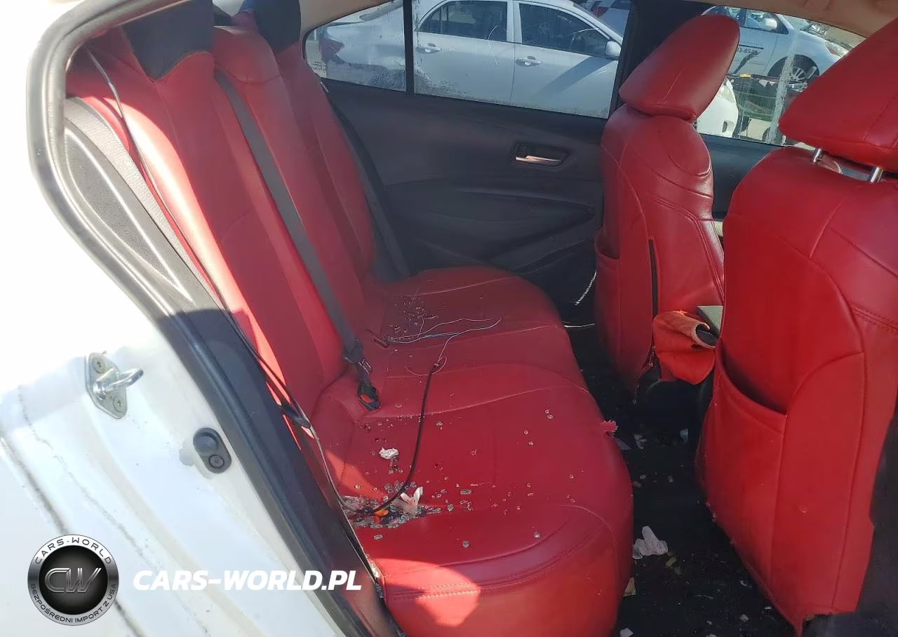 2020 Toyota Corolla Le VIN:5YFEPRAE6LP145036 - 10