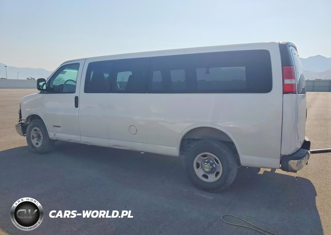 2005 Chevrolet Express G3500 VIN:1GAHG39U551218998 - 2