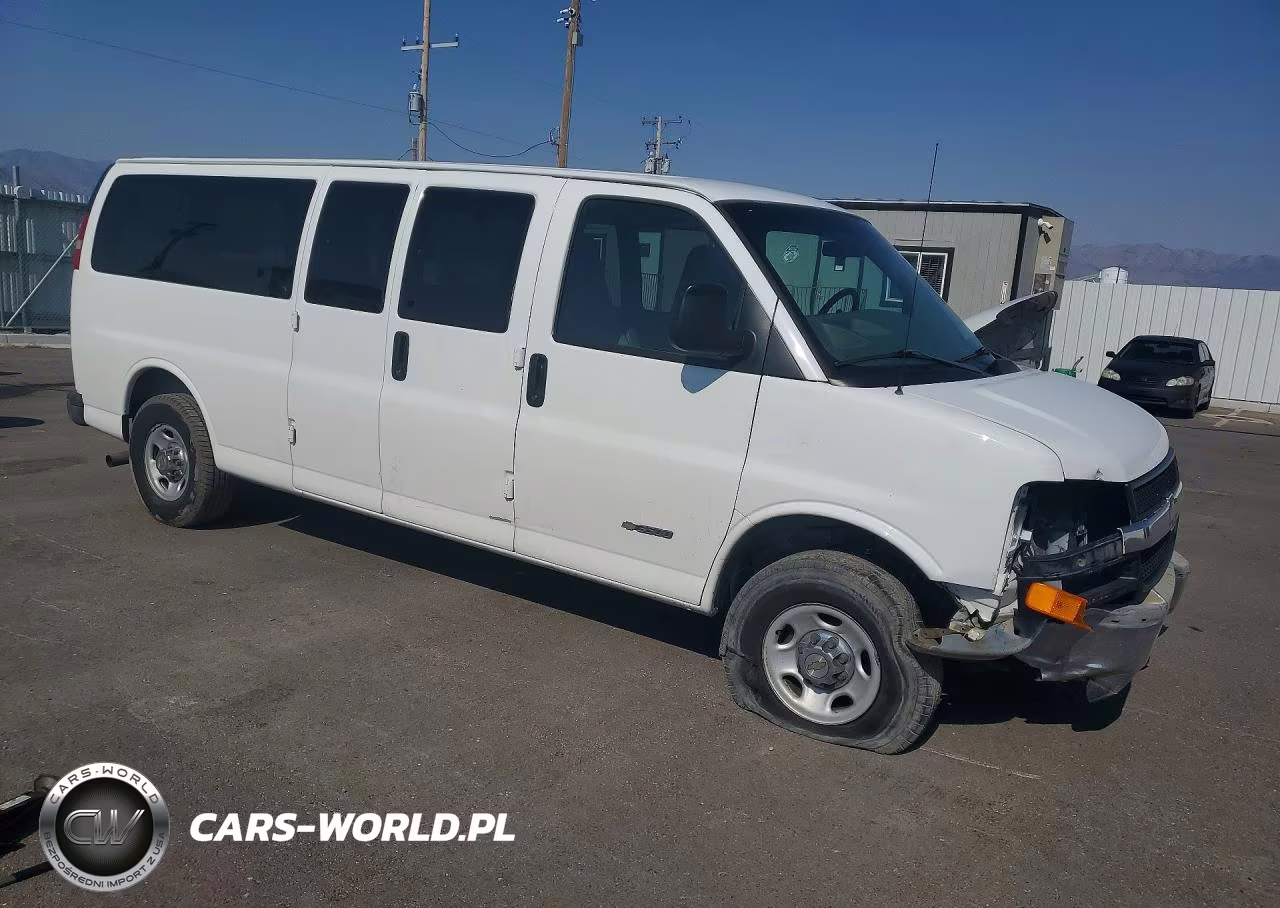 2005 Chevrolet Express G3500 VIN:1GAHG39U551218998 - 4