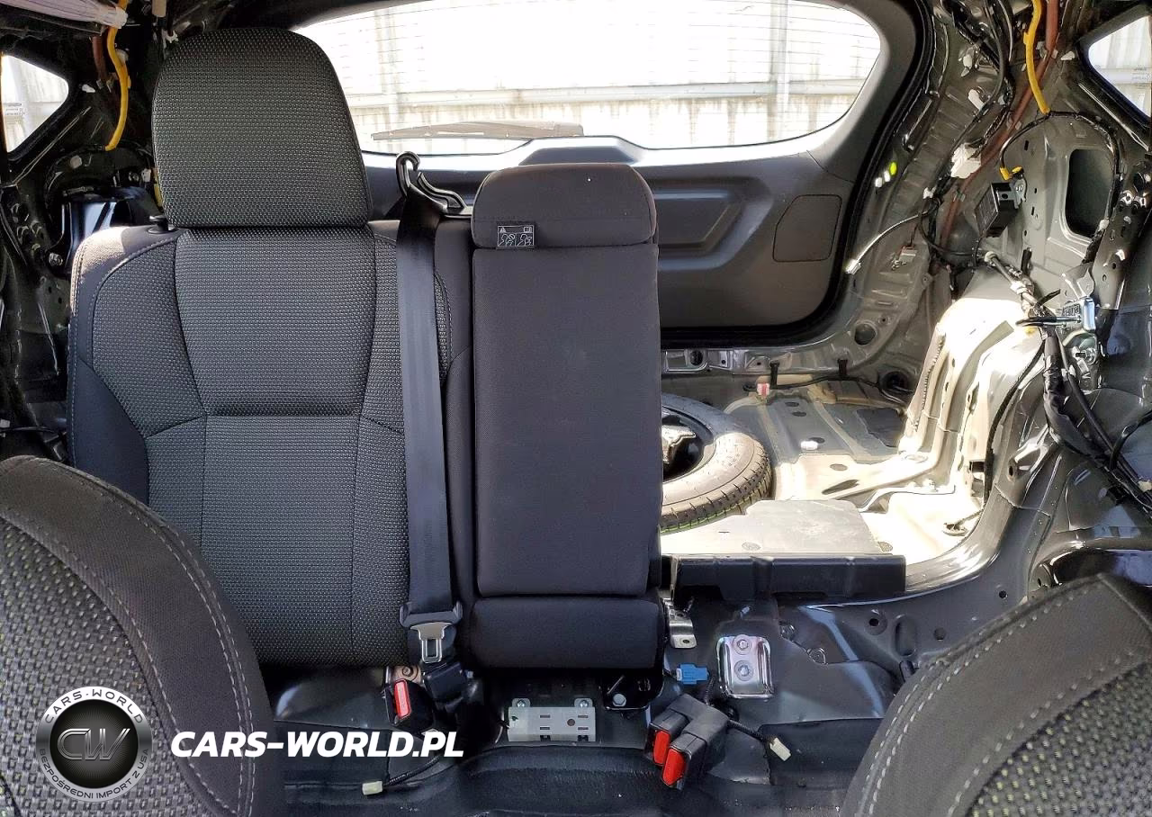 2024 Subaru Crosstrek Premium VIN:JF2GUADC0RH894093 - 10