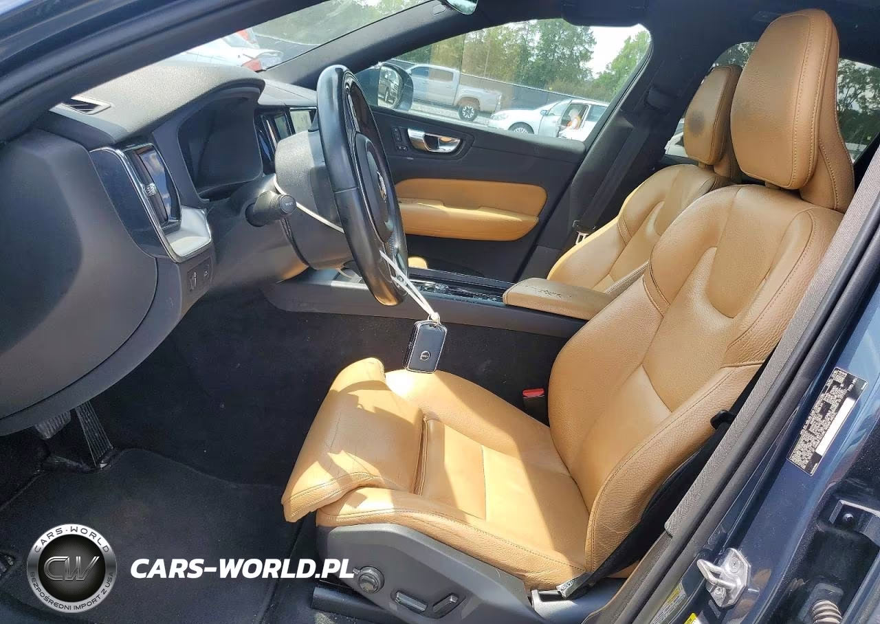 2019 Volvo Xc60 T5 Momentum VIN:LYV102DKXKB331525 - 7