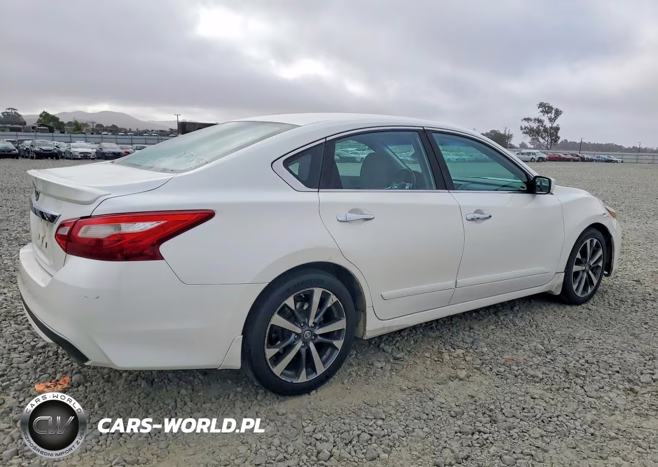 2016 Nissan Altima 2.5 Sr VIN:1N4AL3AP6GC178258 - 3