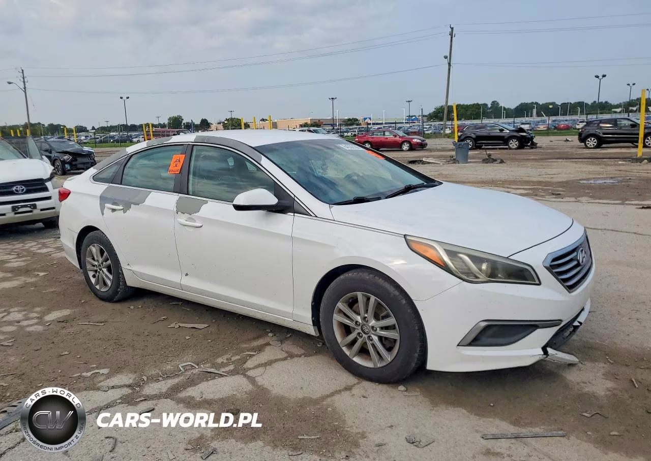 2016 Hyundai Sonata Se VIN:5NPE24AF6GH346917 - 4