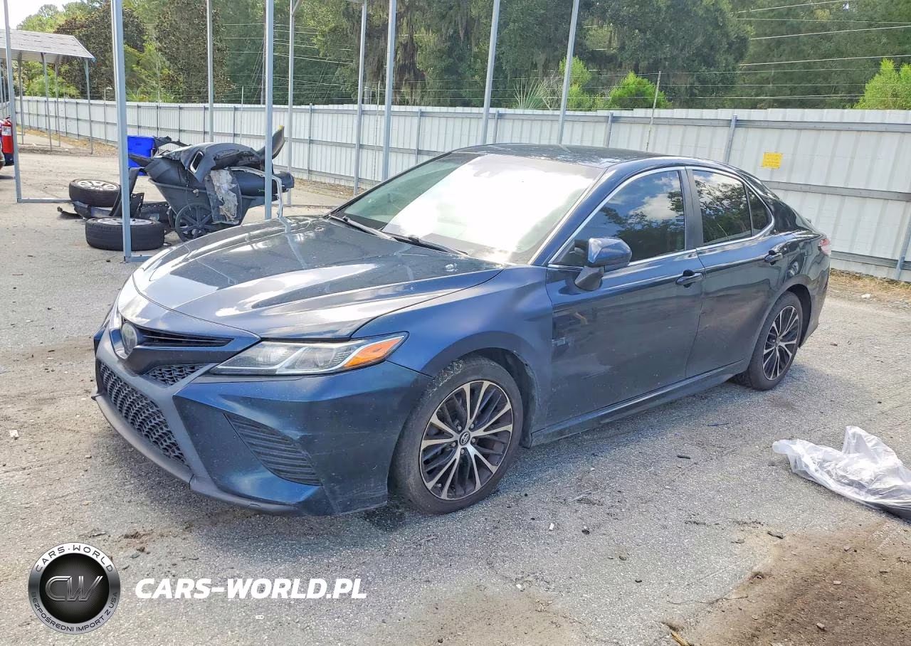 2018 Toyota Camry Se – zdjęcie 1 z 12
